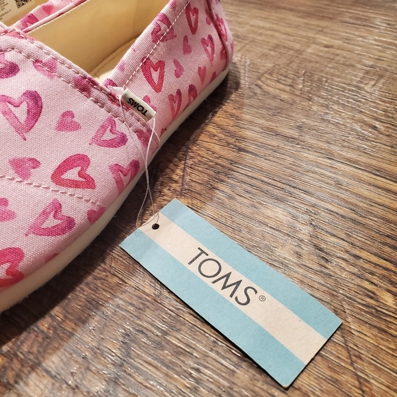 Toms Belmont Flats Canvas Shoes Parfait Pink Hearts Casual Comfy Preppy 8 New - Picture 3 of 8